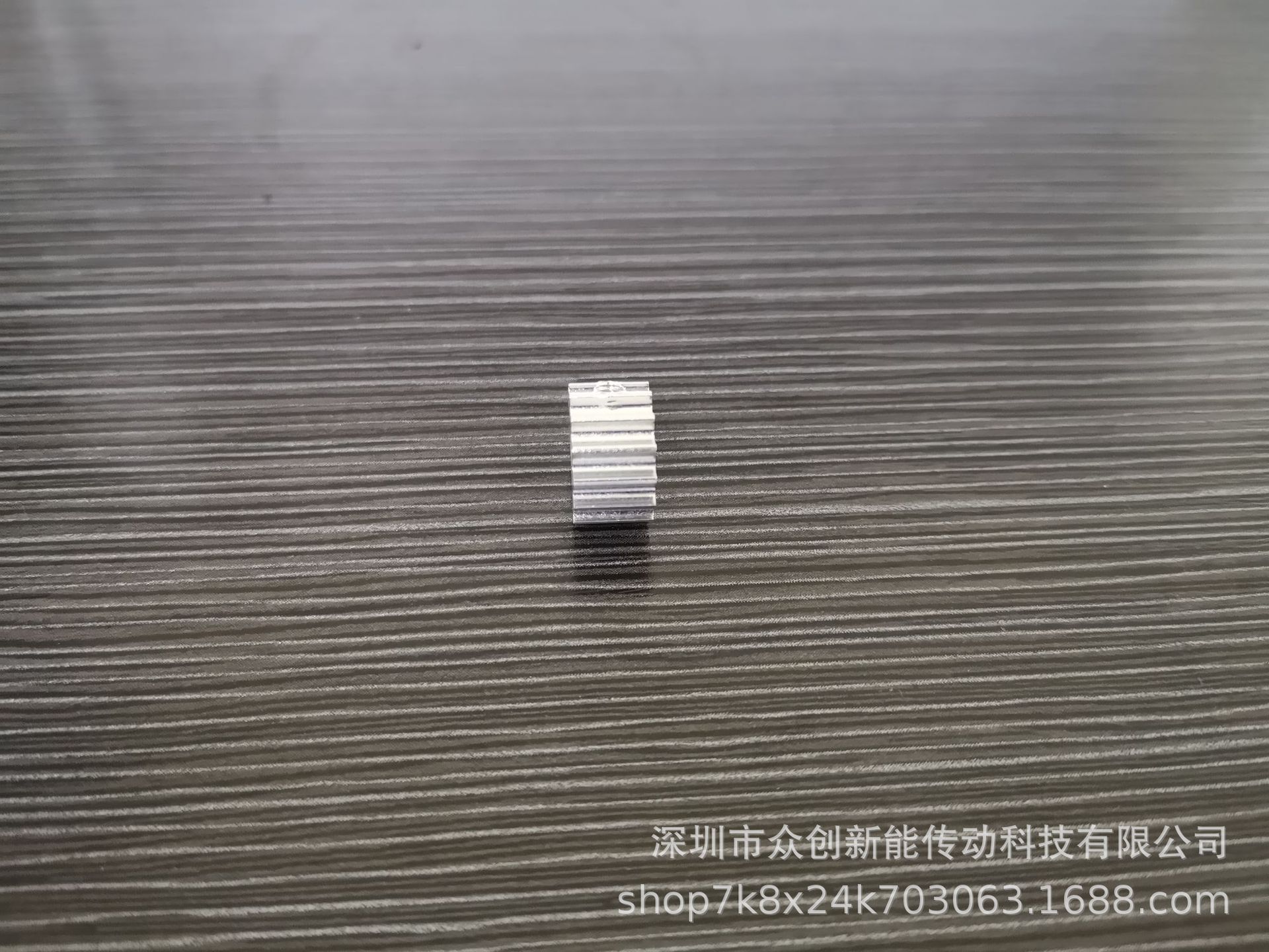 供应铝质同步轮，3M同步轮，特价同步轮，小型特价同步轮工厂提供