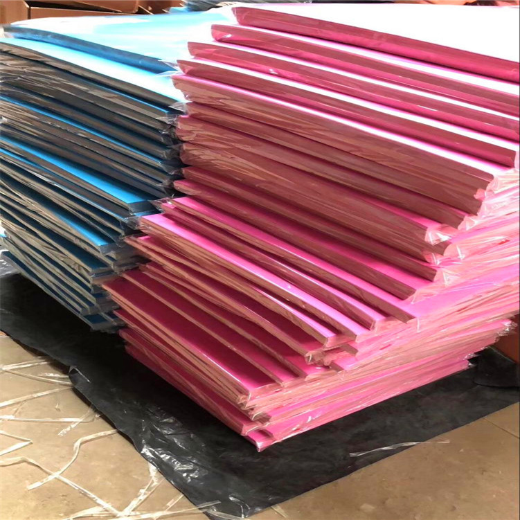 E860A7F3B883ED4DCC66EA808AF367