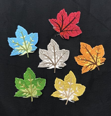 Maple leaf embroidery patch it clothes pants, children's cartoon post manufacturer personality badge to repair on the spot