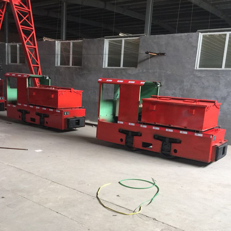 井下运输电瓶车  蓄电池电机车 宏图机械专业生产厂家