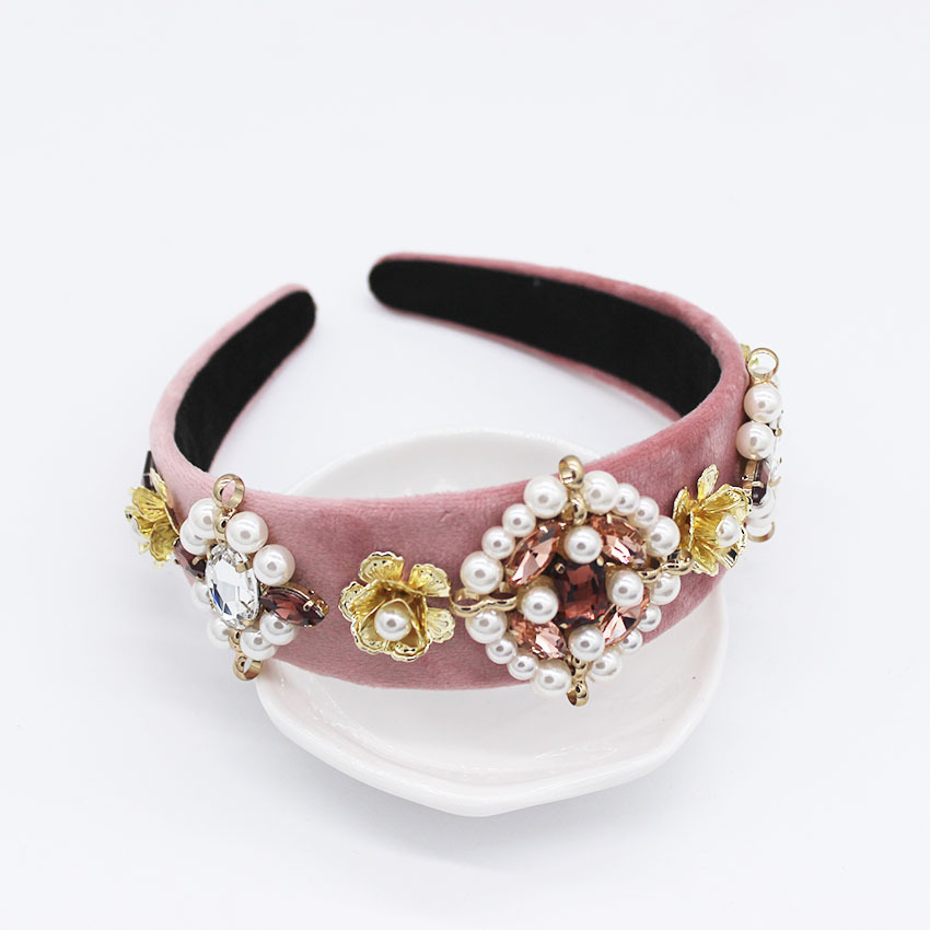 New Baroque New Pearl Headband Fashion Temperament Two-color Matching Iron Pearl Geometric Headband display picture 2