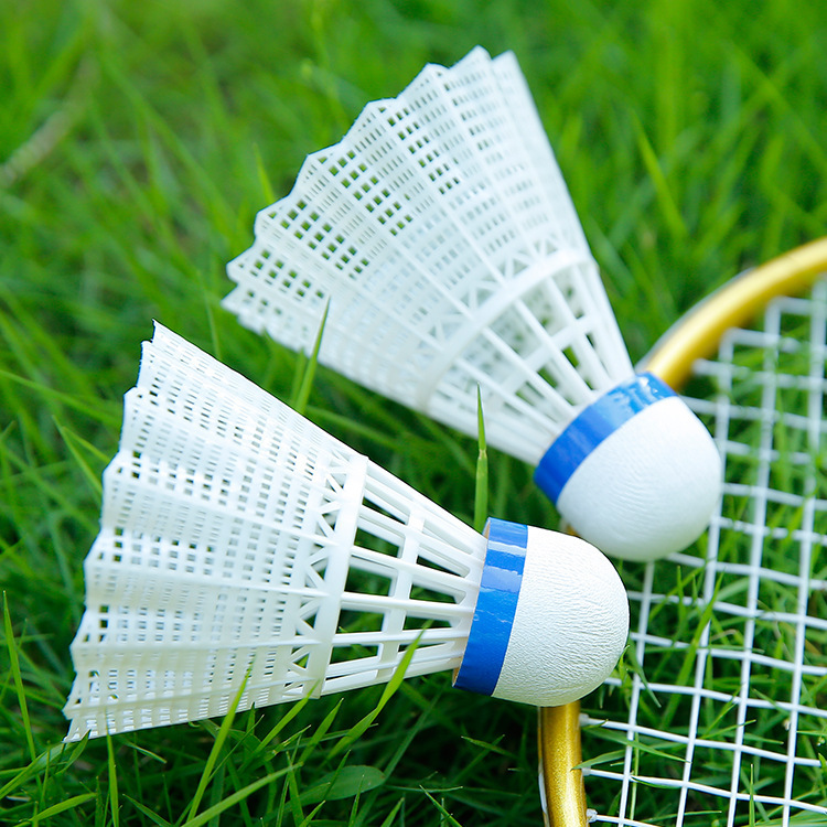 娱乐训练专用球全园球裙黄色白色塑料球燕宇尼龙羽毛球耐打尼龙球