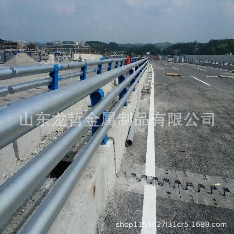 mmexport1513406683829