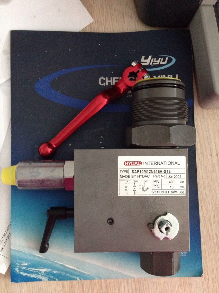 德国Hydac贺德克蓄能器 SAF10E12Y1N150A-S13 阀组