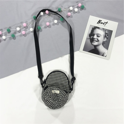 日系童趣小清新格子瓜皮帽單肩包斜挎包布包學生女壹件代發