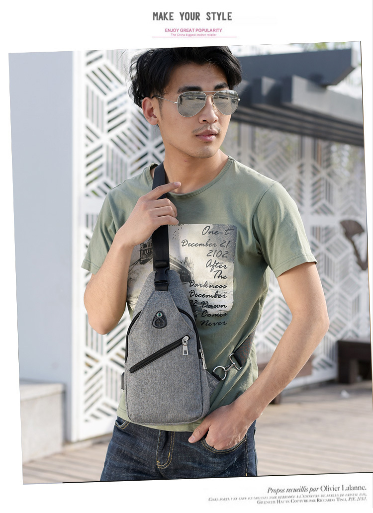 Solid-color men's USB chest bag, Oxford fabric outdoor sports bag, Korean-style casual single-shoulder crossbody small bag in stock for wholesale undefined