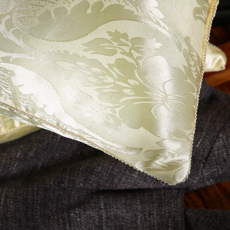 Silk three dimensional pillow for elementary school students, with neck protection, wholesale