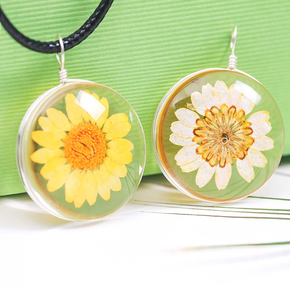 Simple Style Flower Glass Leather Rope Women's Pendant Necklace 1 Piece display picture 4