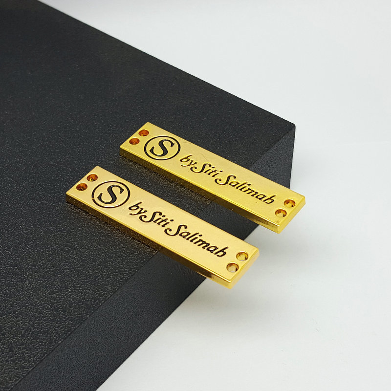 3575120986_1563207067