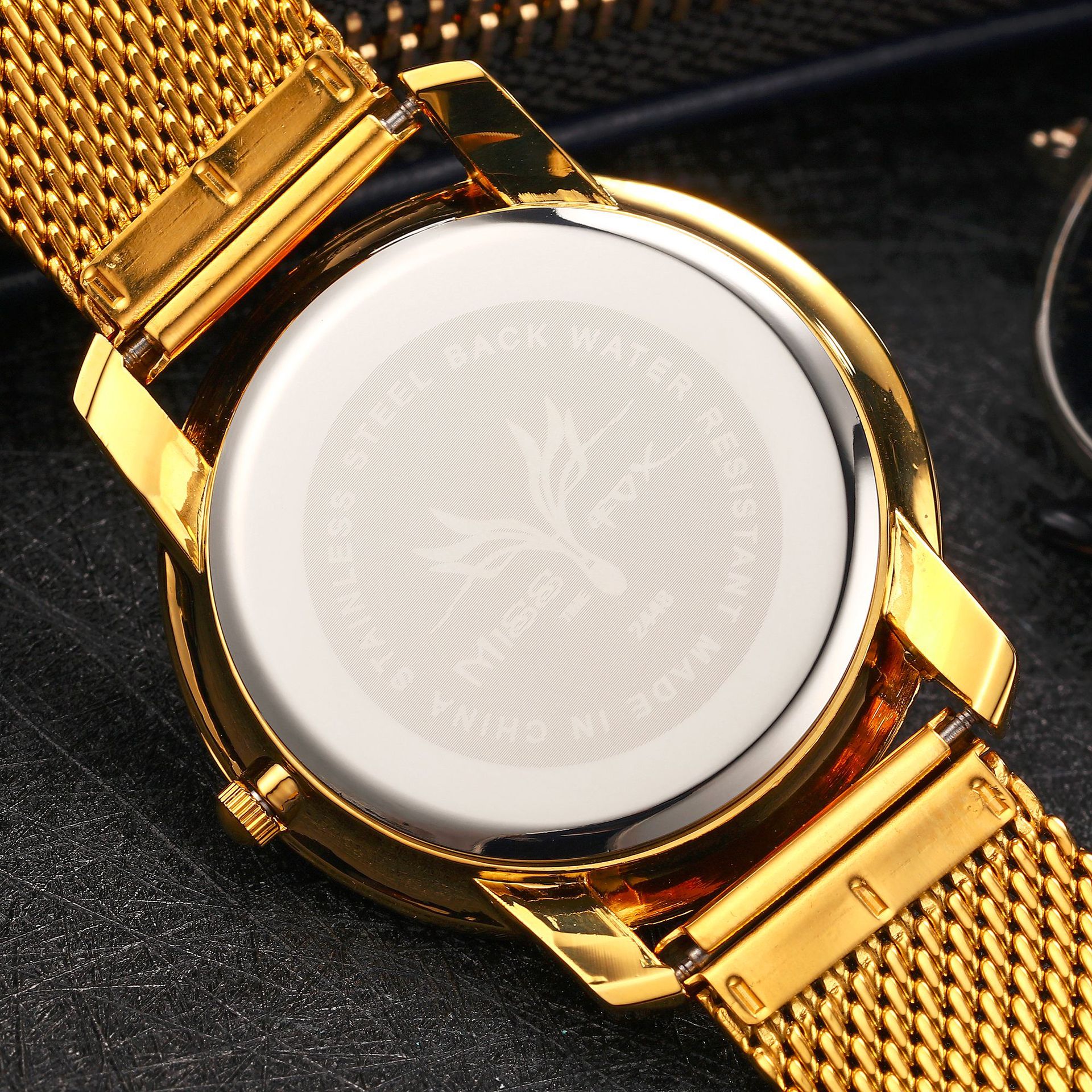 Business Solid Color One Piece Buckle Electronic Men's Watches display picture 7