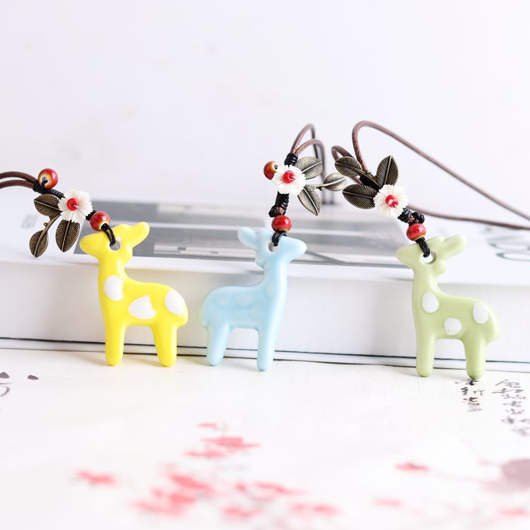 Japan and South Korea fashion temperament Fawn sweater chain have more cash than can be accounted for Necklace Winter clothes Accessories decorate Jewelry stall