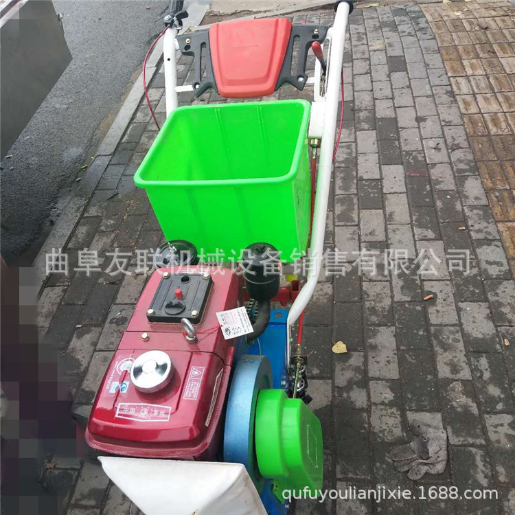 三仓耘耕施肥播种机 手扶式旋地播种机 柴油播种施肥机32