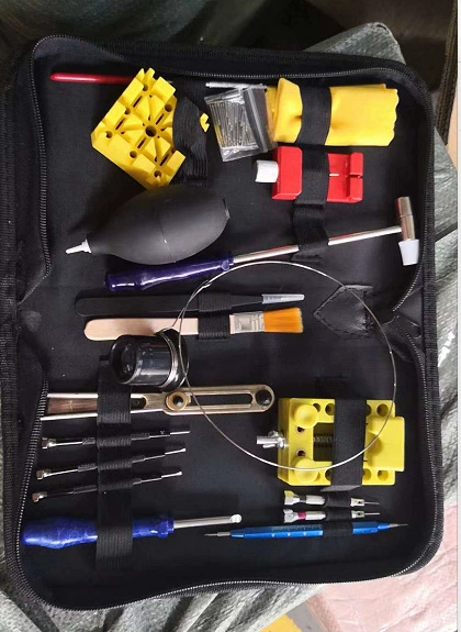 Инструмент для ремонта часов 130 наборов