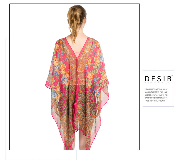 印花雪纺丝巾 珍珠扣防晒披肩批发 海边沙滩巾