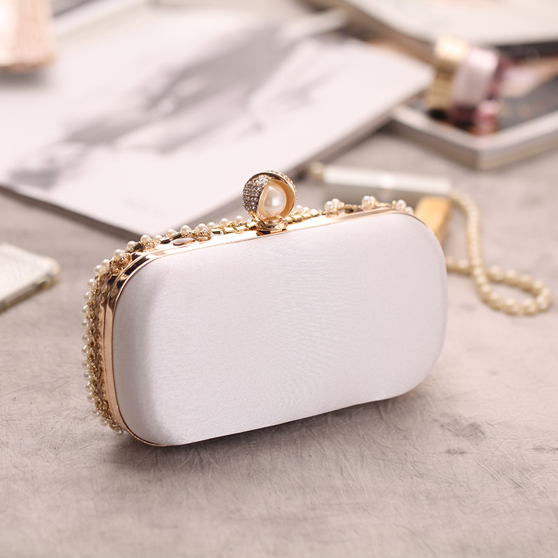 Pearl Evening Bag Women's Clutch Bag Fashion Small Square Bag Shoulder Diagonal Bag display picture 23