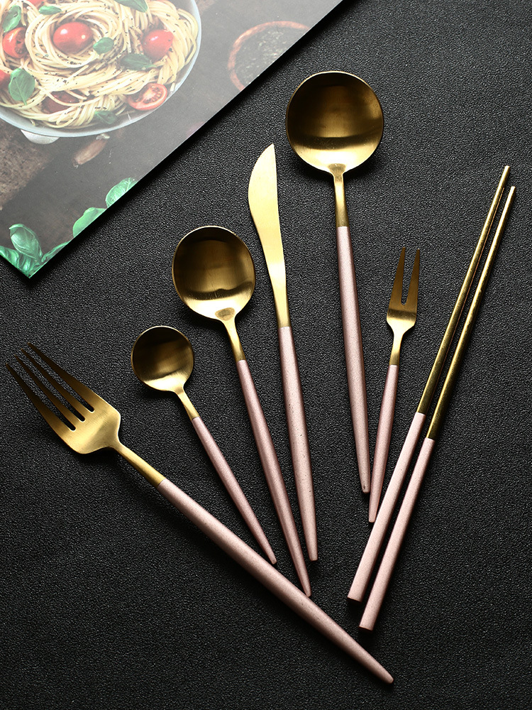 Cuchillo y tenedor de estilo occidental traje de cuchara Cuchillo y tenedor de acero inoxidable 304 de metal
