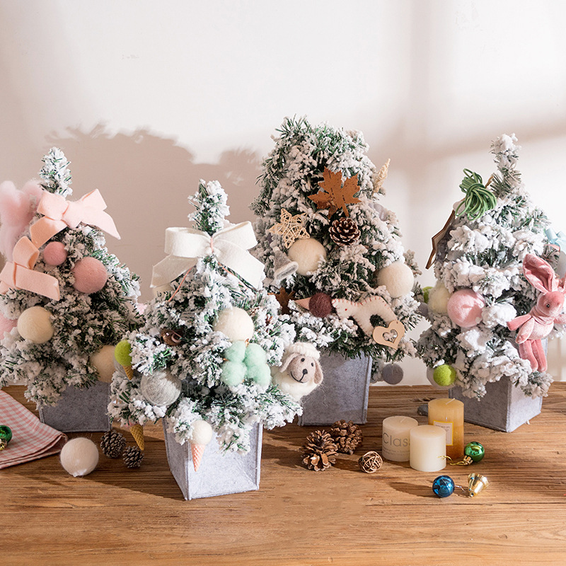 梵花圣诞节装饰用品迷你白雪花圣诞树家居橱窗桌面摆件精致礼物|ru