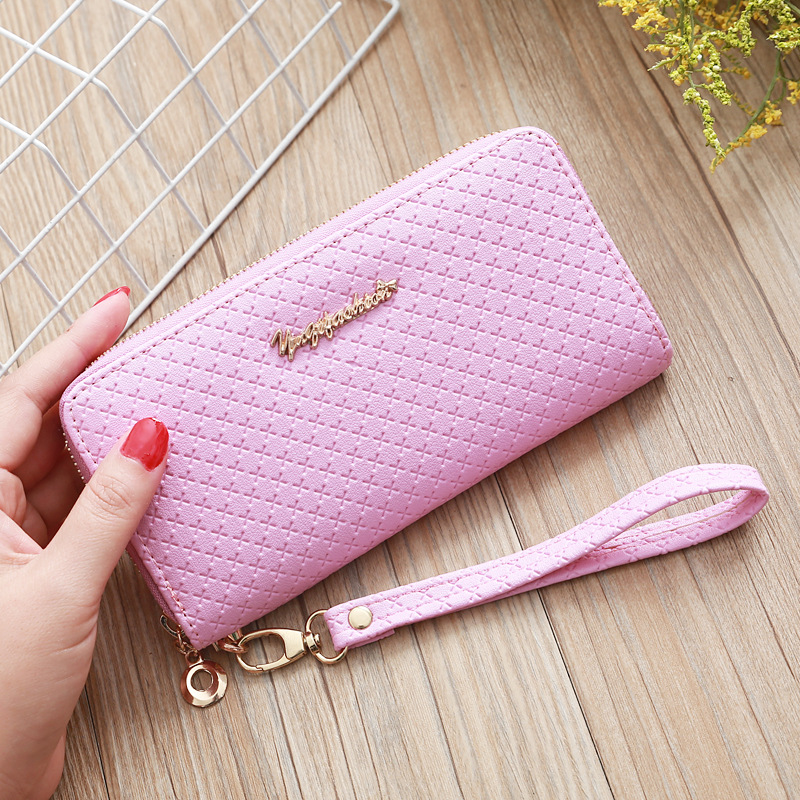 Korean-style Embossed Zipper Wallet display picture 8