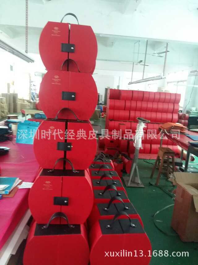 厂家专业皮质月饼皮盒 PU粽子包装盒 双层提手盒 红酒月饼盒包装