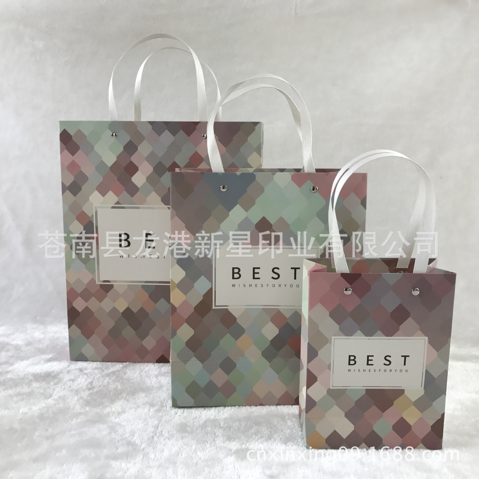 白卡纸袋定做 柳丁服装纸袋手提袋 异型船型牛皮纸袋礼品袋定制