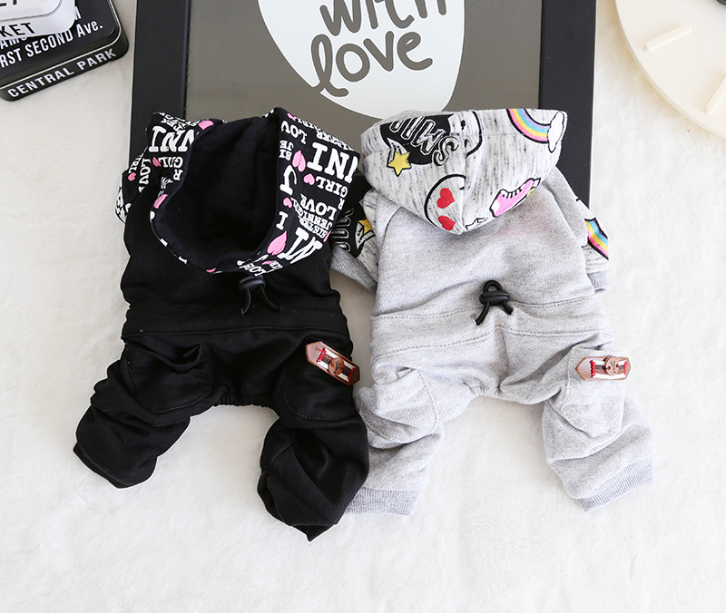 简约派带四脚衣