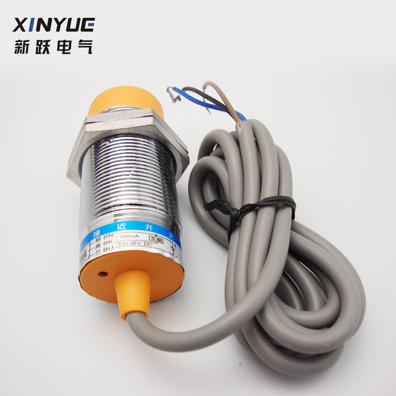 沪工电感式接近开关传感器LJ30A3-15-J/EZ 交流二线常开