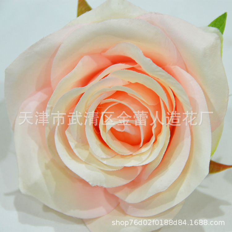 Ruyi Rose