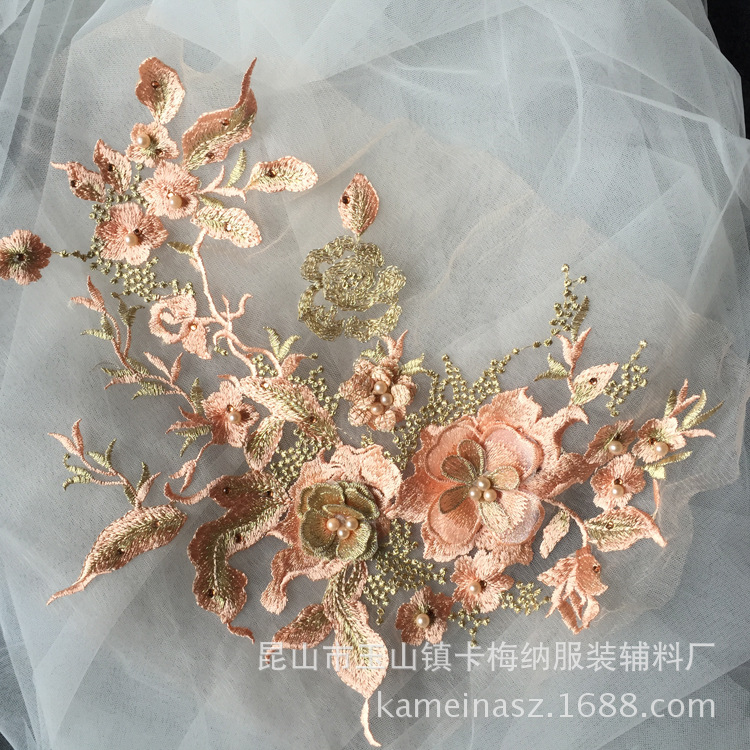 Poliéster bordado de seda macaron negro oro azul con cuentas de diamantes de imitación tridimensional encaje flor pegatinas bordado flor parche