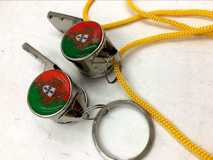Llavero de Fútbol de España, Italia, Argentina, Brasil, Francia, Silbato Metálico, Regalo para Fanáticos, Trofeo