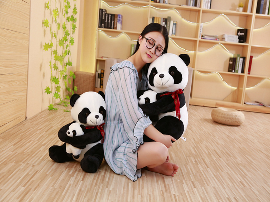 毛绒玩具熊猫公仔,熊猫抱抱熊,丝带亲子熊猫