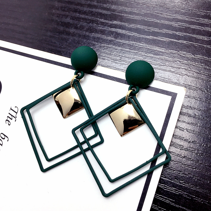 New Geometric Square Square Earrings Retro Long Paragraph Exaggerated Earrings Wholesale Nihaojewelry display picture 1