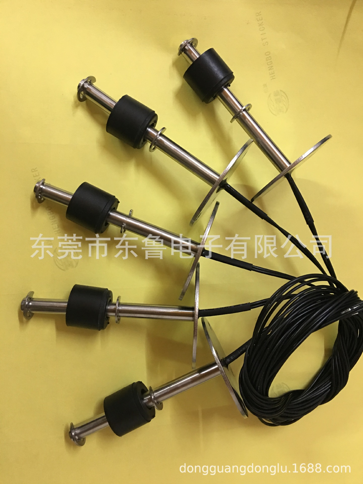 供应小法兰式油位浮球开关 油位开关 低油位报警开关