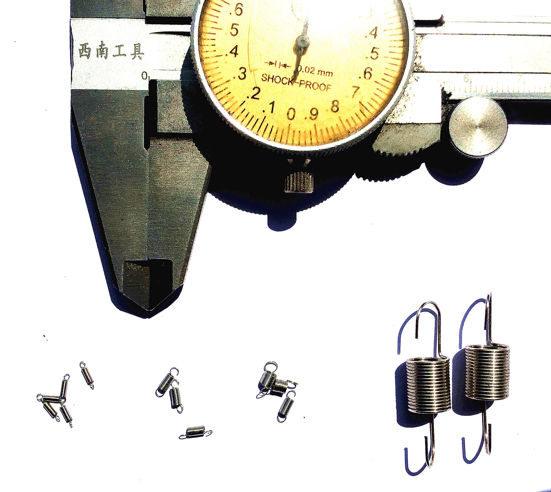 厂家直销非标小拉簧 0.15中钩小拉簧  德式不锈钢拉伸弹簧等产品
