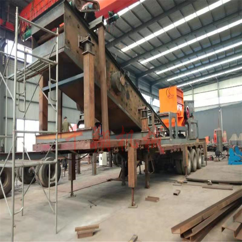 重型工矿业轮胎式青石头破碎机械 棚户建筑垃圾移动站生产线设备