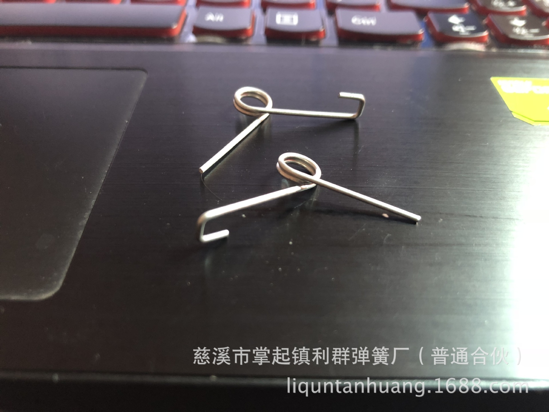 厂家订制各类压簧扭簧扭旋弹簧拉伸弹簧不锈钢异形弹簧，免费那样