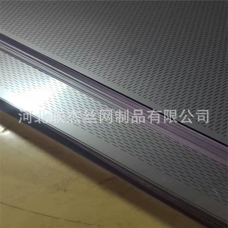 mmexport1485564340178