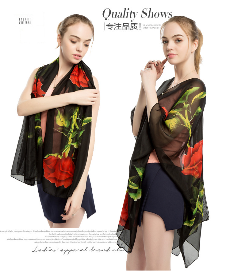 跑江湖丝巾批发 义乌围巾厂家 珍珠扣披肩厂家