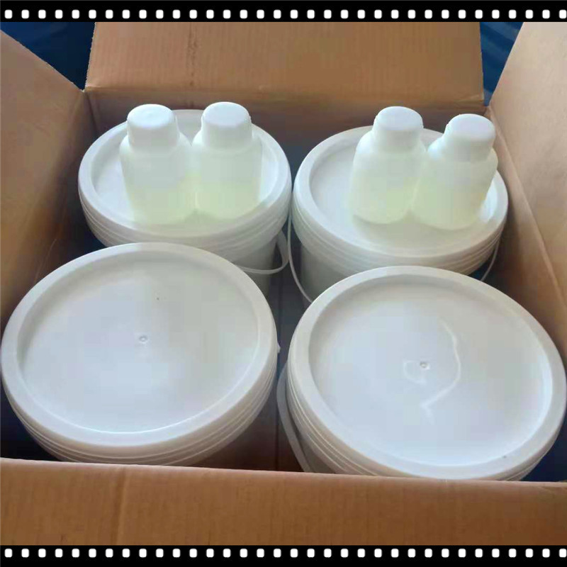 推济南厂家生产石膏线专用模具硅胶，白色模具胶|ru