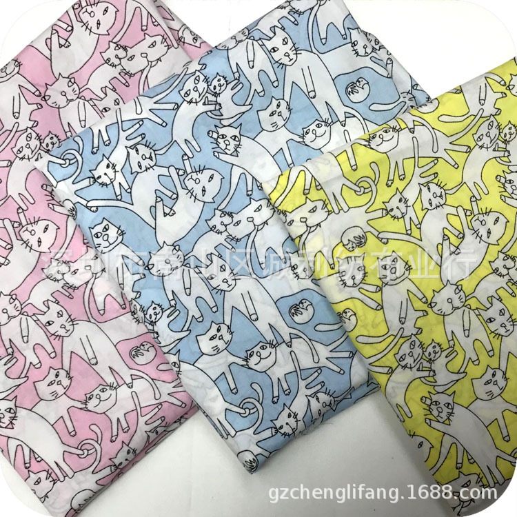 全棉平纹活性印花 小白猫 夏男女衬衫印花布 现代连衣裙印花面料