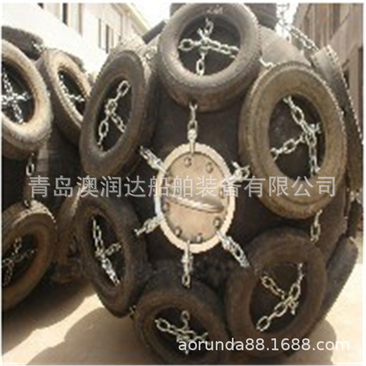 船舶橡胶护舷 船与船靠泊，船与码头靠泊用 防撞力强 规格定制