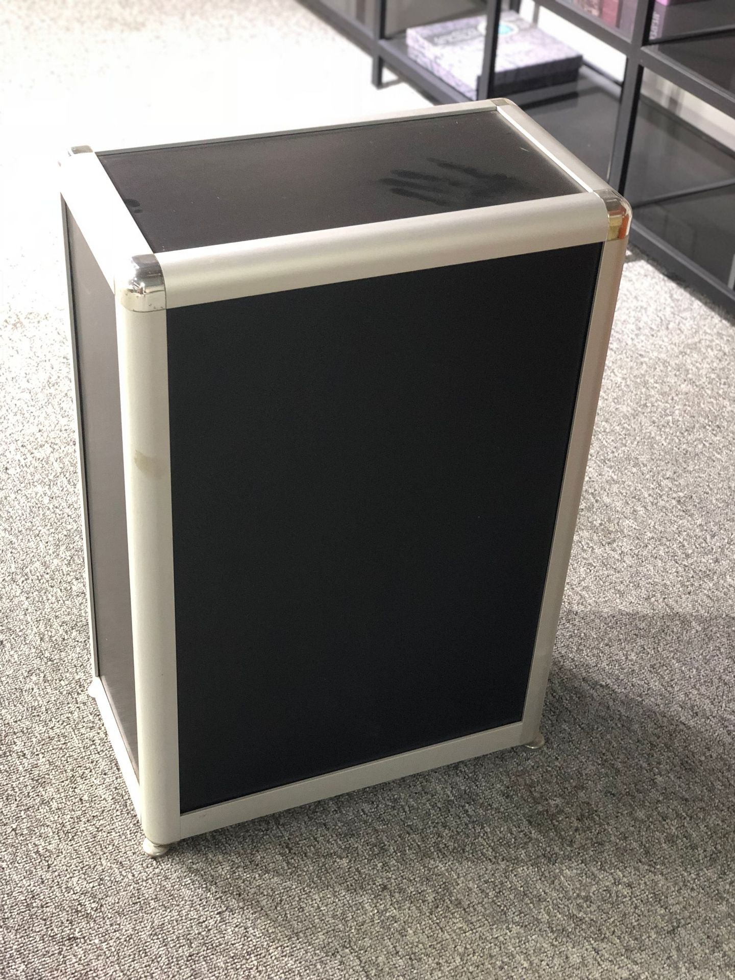 弧形铝材三叉接头锌合金配件 扇型玻璃罩子展柜货架柜台展架制作