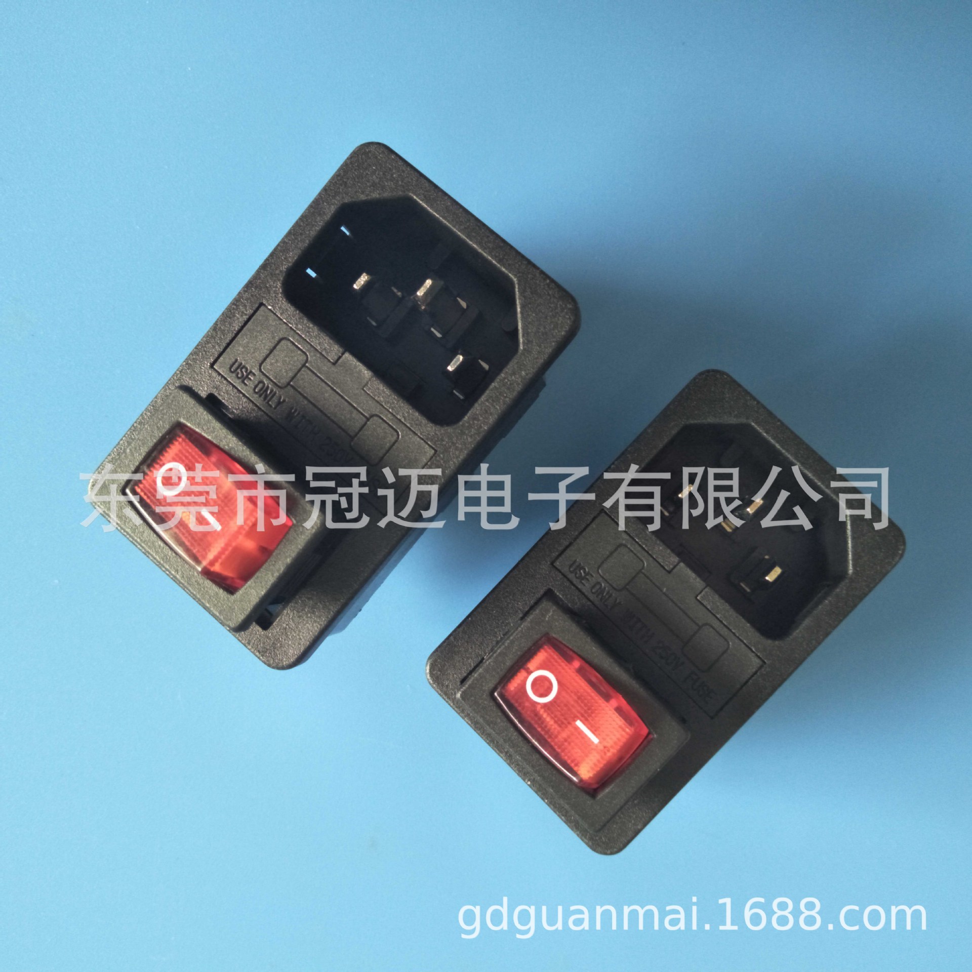 DB-14-F4电源三合一 品字插座带船形开关带保险C14 1.0卡位带认证