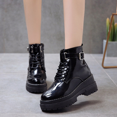 加绒秋冬新款马丁靴2018厚底系带漆皮粗跟低跟欧美时尚低筒女靴子