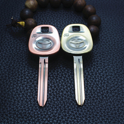 新款锌合金手原三点令凯美瑞 佳美霸道花冠丰田汽车专用钥匙胚|ru