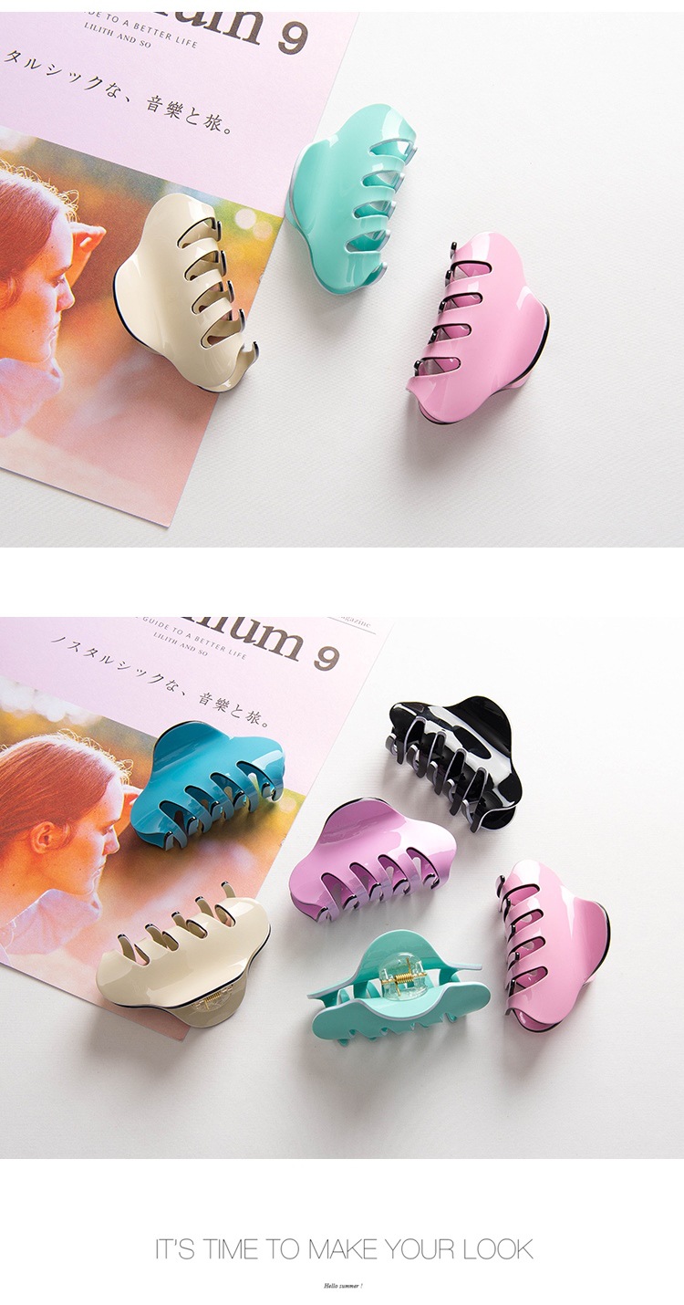 Korean New Fashion Large Candycolored Grab Clip Hair Clip Acrylic Disk Hair Cheap Cardpicture6