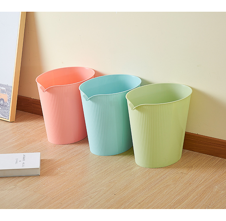 Round trash can_06.jpg
