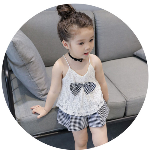 Ladies' Han Version Summer New Arrival Set: Lace Strap Top + Striped Cotton-Linen Shorts Fashion 2-Piece Set Trendy