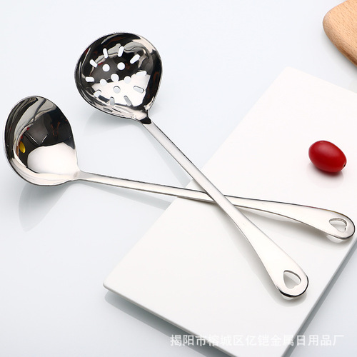 Creative daily necessities, stainless steel hot pot colander, heart-shaped colander, soup spoon, kitchen tools, free logo
