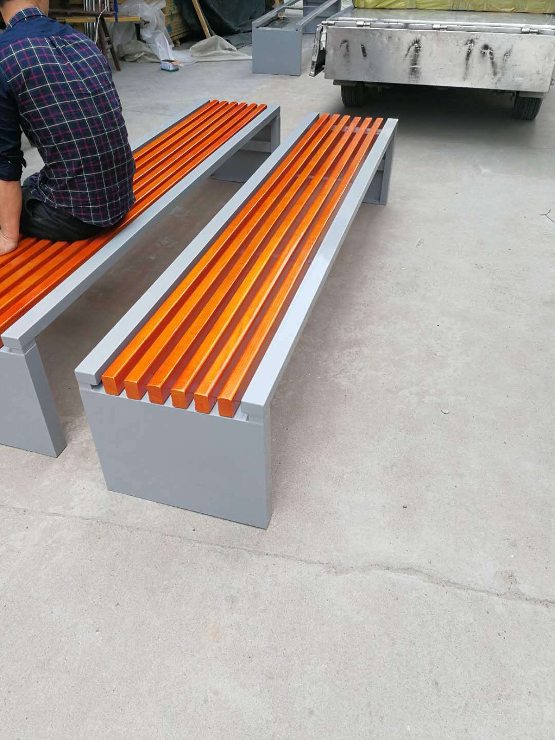 Outdoor rest chair outdoor long chair Gongyuan Long Chair garden long row sitting stool square anti-corrosion chair