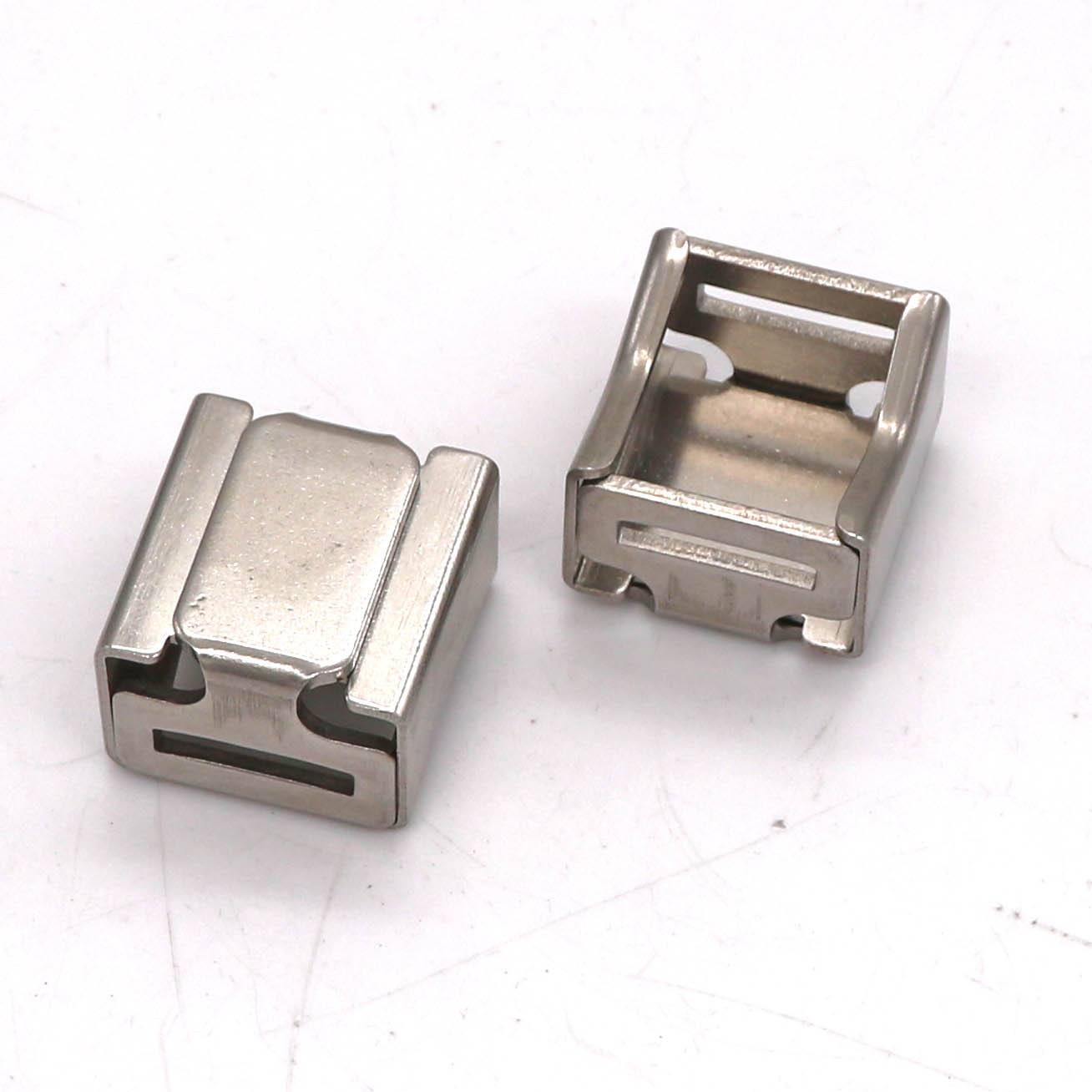 厂家供应70x18mm全能夹不锈钢交通标志牌固定夹材质201、304、316